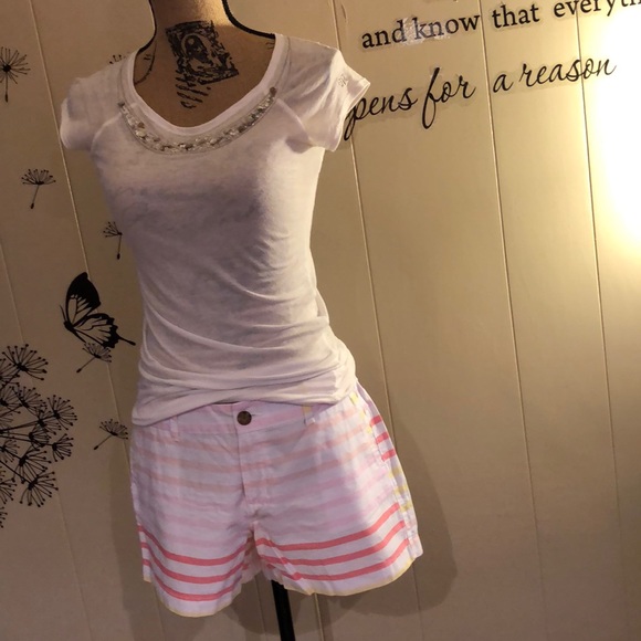 Old Navy shorts - Picture 1 of 4